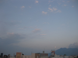 夕月と桜島(1).JPG