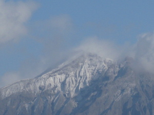 桜島冠雪2012年1月.JPG